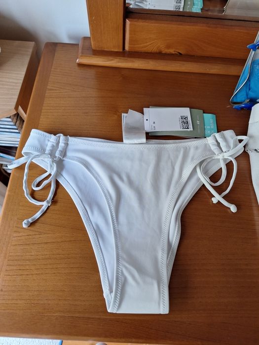 Cueca Branca de Bikini T: 36 H&M