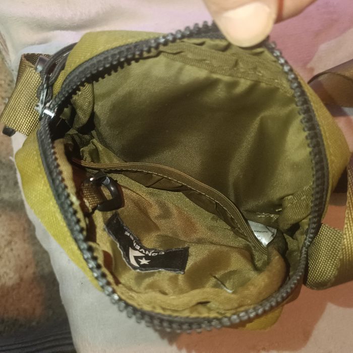 Saszetka converse