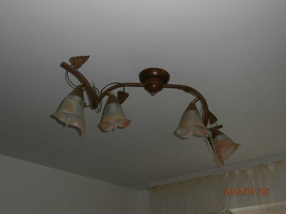 Żyrandol pokojowy na 4 żarówki / motyw liści, retro