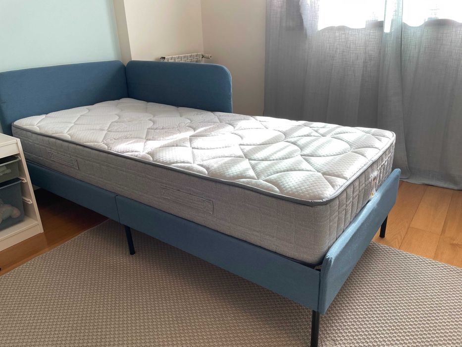 Cama de Canto com Colchão