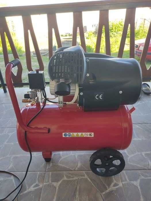 Компресор повітряний поршневий 2-циліндровий компресcор Steinhaus 50 л