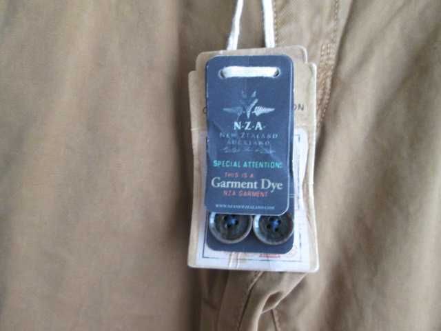 New Zealand Auckland spodnie chłopięce Regular Fit 140 nowe