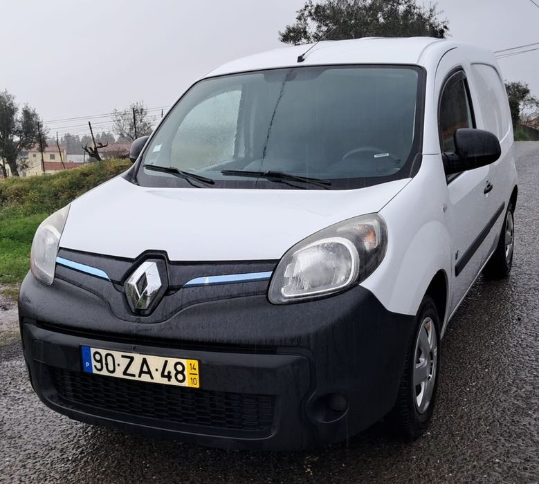 Renault Kangoo ZE  22Kw Baterias próprias