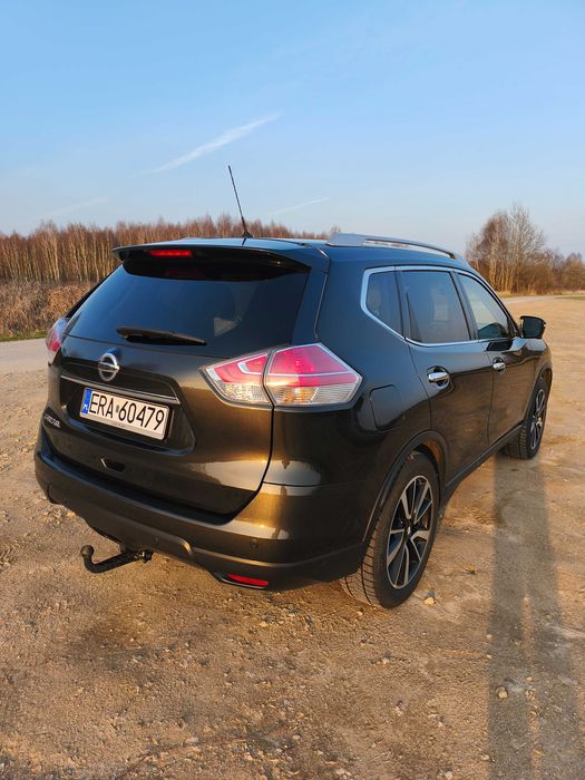 Sprzedam Nissan Xtrail tekna kamera 360