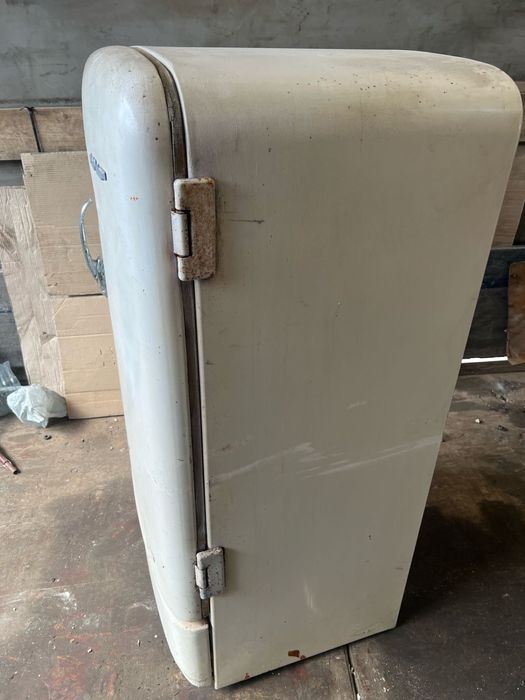 Холодильник 1970 р. (МИР, рассвет)