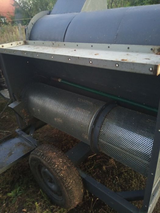 На замовлення гарбузовий комбайн.