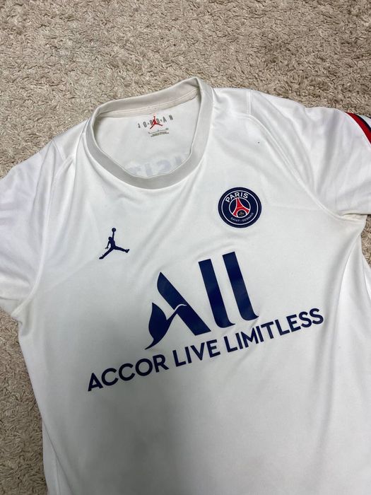 футболка Paris Saint-Germain Nike PSG
