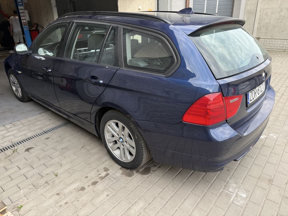 Bmw e91 320d automat