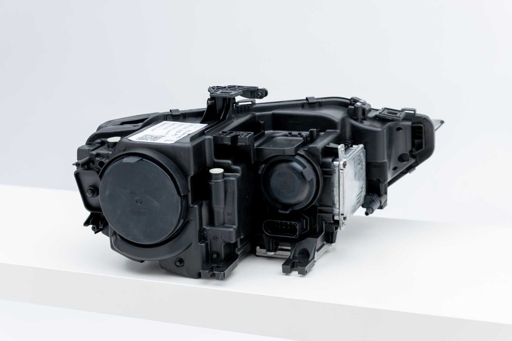 Фари Audi A5 8T тюнинг RS5 Matrix LED замість ксенона