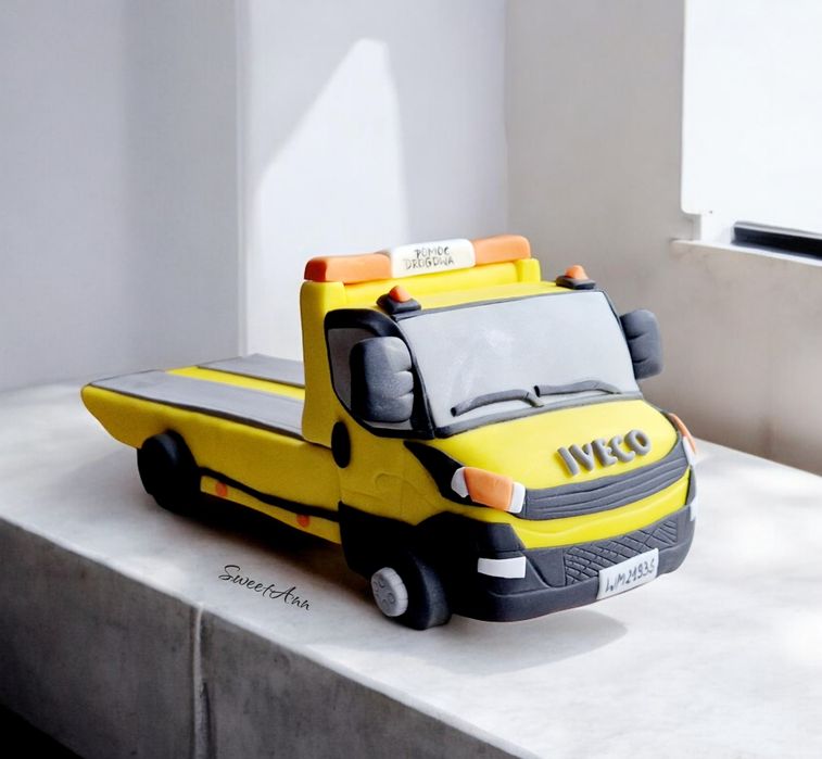 Laweta samochód figurka na tort