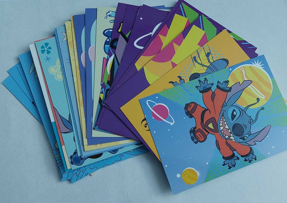 Vendo/troco cromos/cartas da Caderneta Panini - Stitch Disney