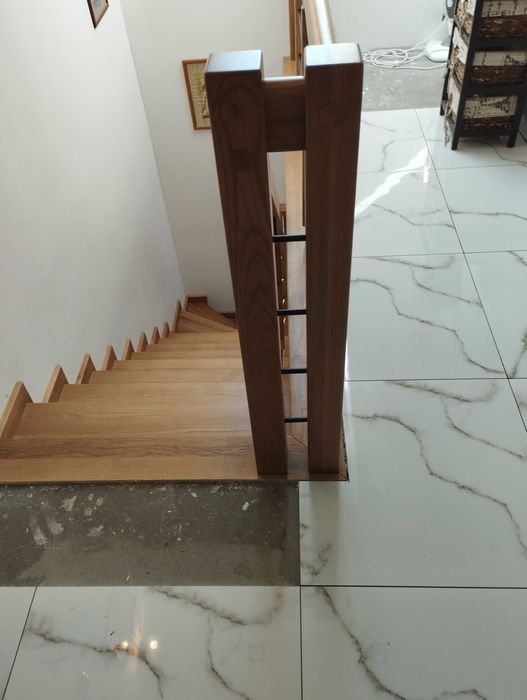 Schody drewniane Gniew