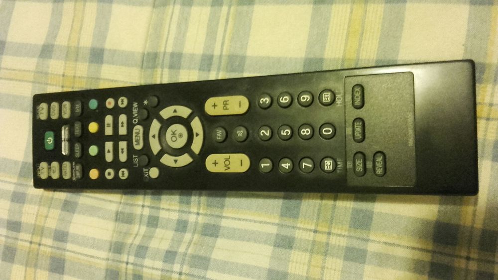 Televisões LG E Panasonic Avariadas Para Arranjo/Peças Com Comandos