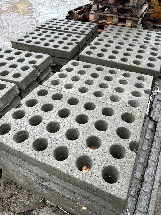 płyty jumbo, płyty betonowe, płyty wielootworowe