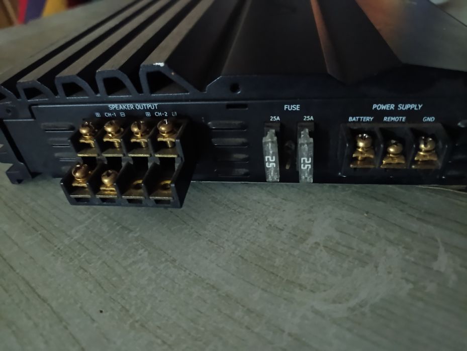 Усілок alpine v power mrv-f450