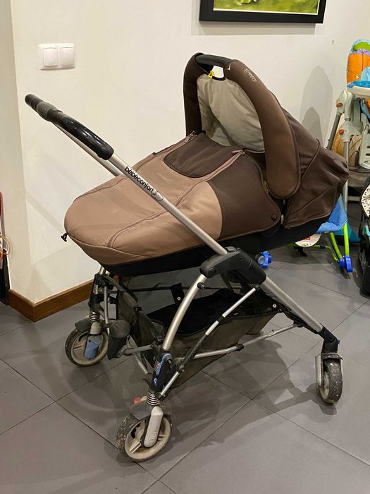 Carrinho+Bebeconfort KIT+CAMA madeira (tudo para bébé até criança)