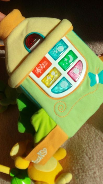Musical Chicco com multysons e comando vendo ou troco64740526530563125