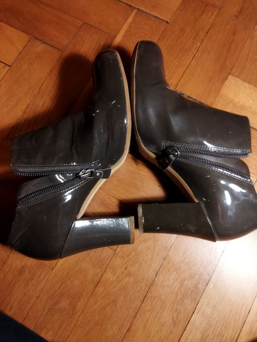 botki na obcasie Clarks 37