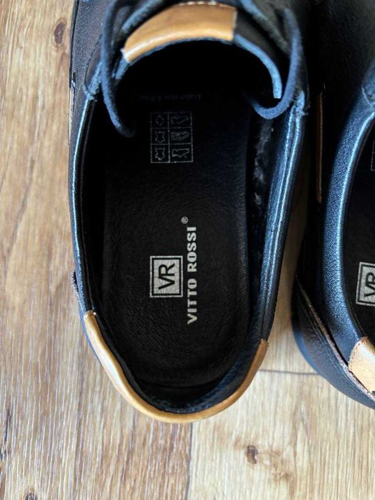 Туфлі 43р Vitto Rossi