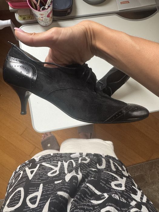 Туфлі Carlo Pazolini 39 р. (Натуральна шкіра та замша)