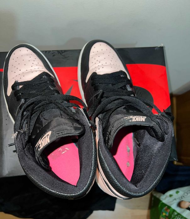 Air Jordan retro 1 "Crimson Tint 1s"