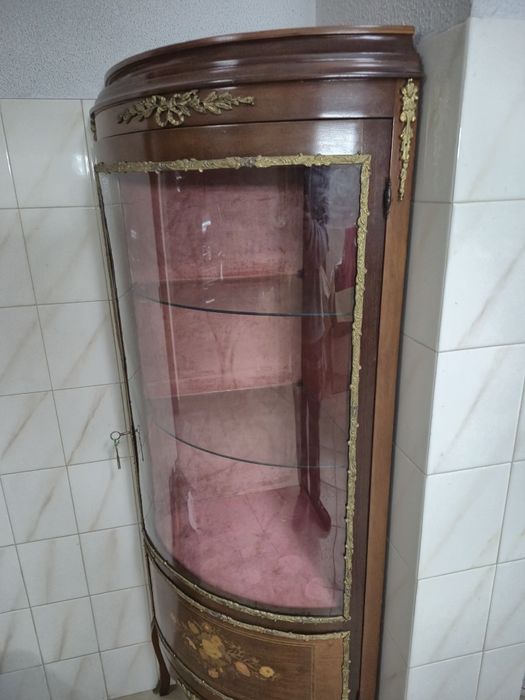 Móvel Vitrine de Canto - Cristaleira Excelente Preço