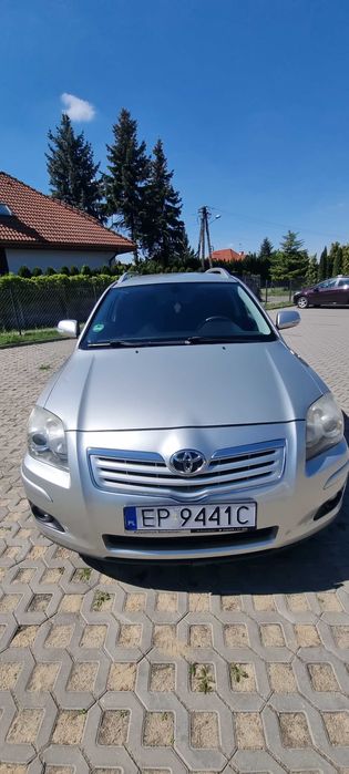 Toyota avensis  t25