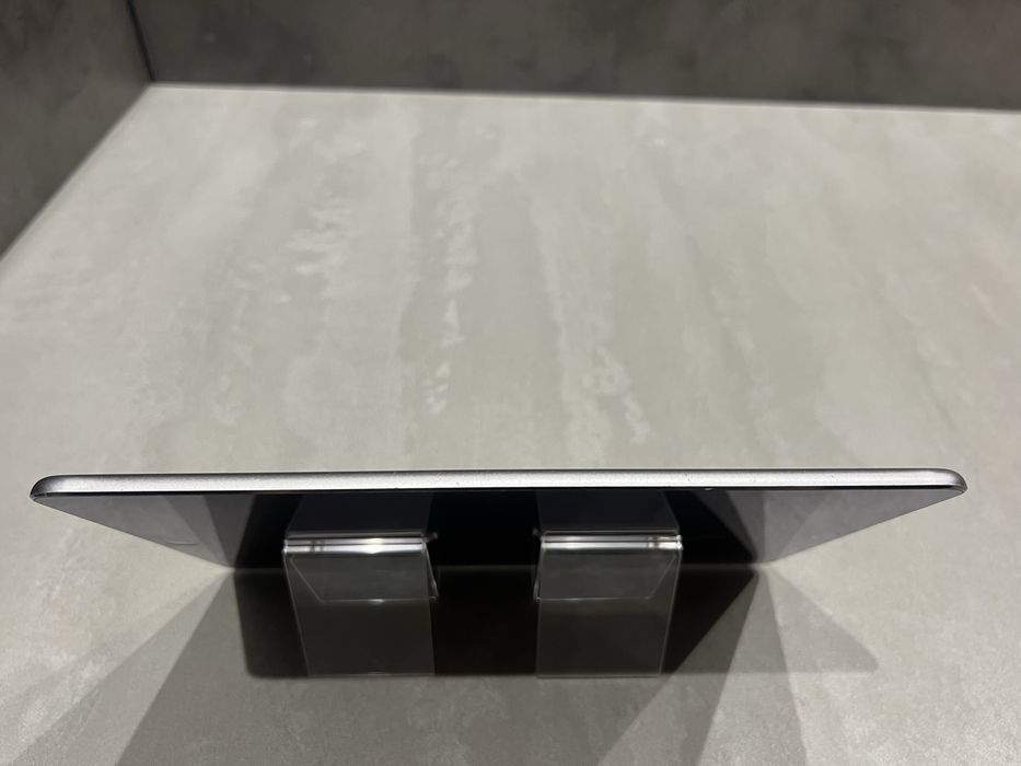 Планшет iPad Air 2nd A1566 16GB ROM! ART84