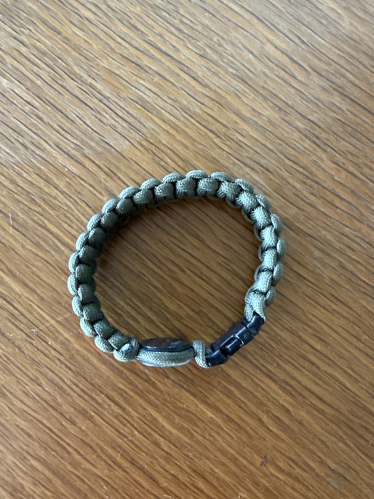bransoletka paracord z kompasem