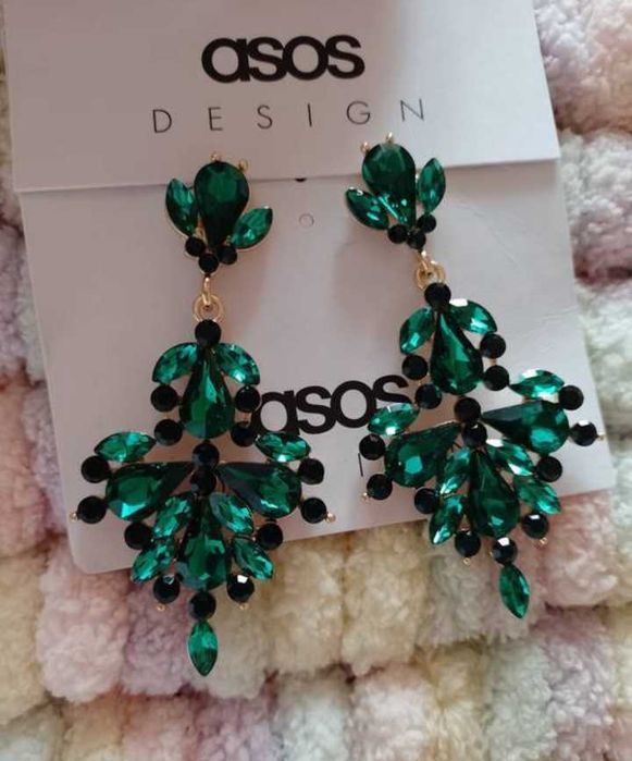 ASOS/ Długie, zielone, Bogato zdobione kolczyki z Londynu, NOWE