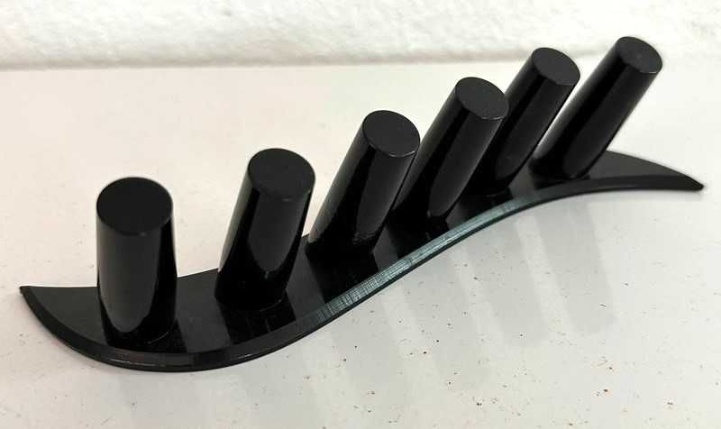 Expositor de Anéis em Acrílico Preto