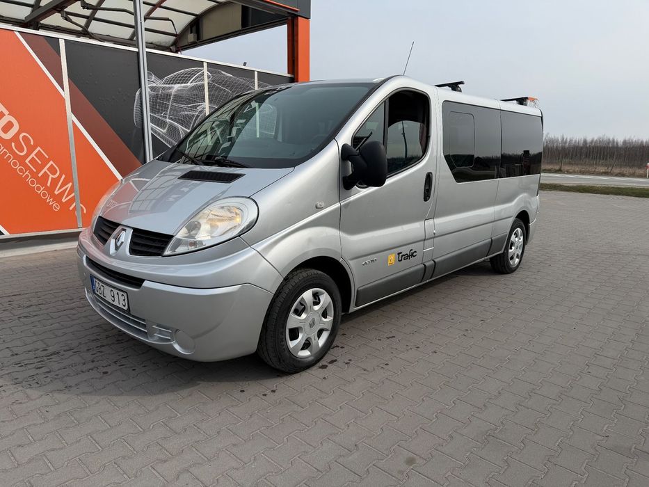 Renault Trafic 2.0 DCi Passenger 9 osobowy Klima Webasto Tempomat