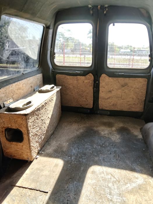 Nissan Vanette ld23 2000 год