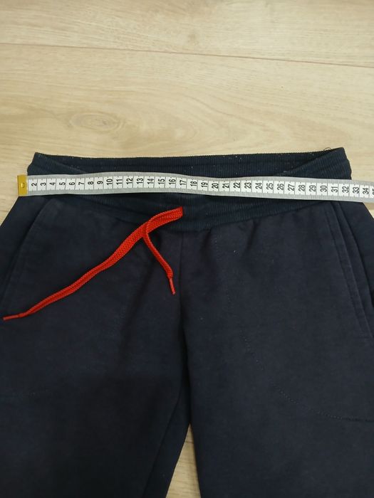 Спортивний космюм жіночий на осінь-весніу р. 42