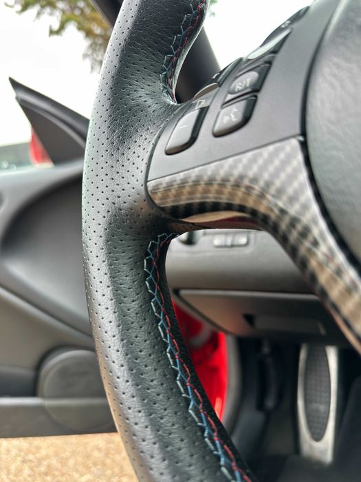 Volante BMW E46 Pack M / M3 em Alcantra e Pele perfurada