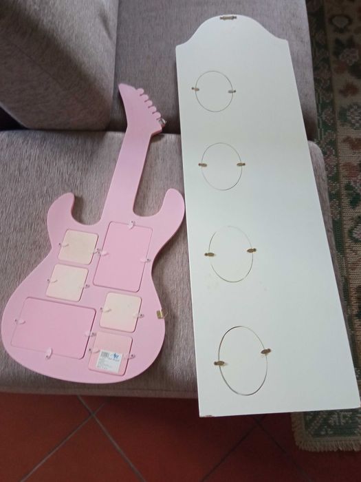 Wooden Frame and Measuring Ruler64584959090946123