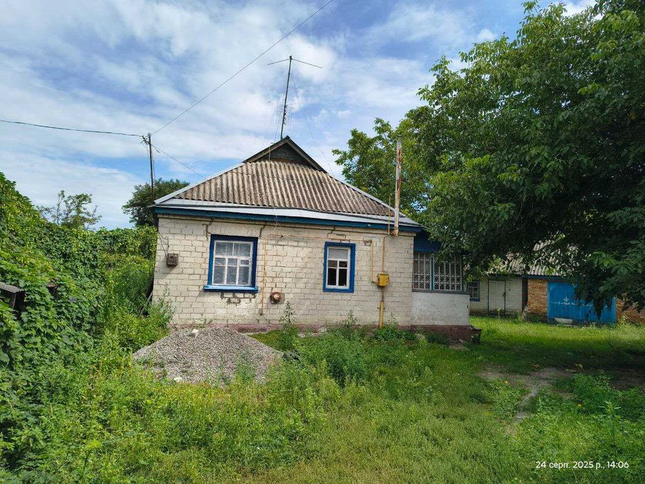 2 будинки в Хутір-Хмільні