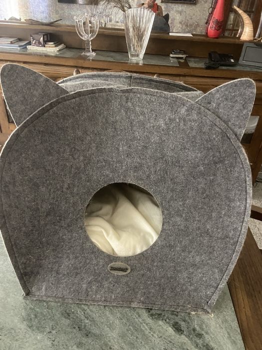 Cama Gato com almofada Novo