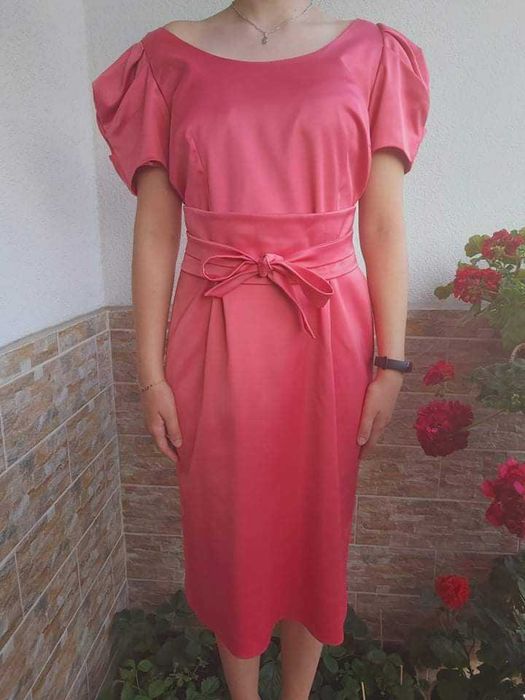 CARINA - elegancka bufki róż malina landrynka ołówek 42!!!