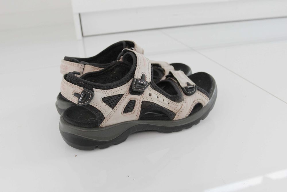 ECCO skóra receptor technology 37