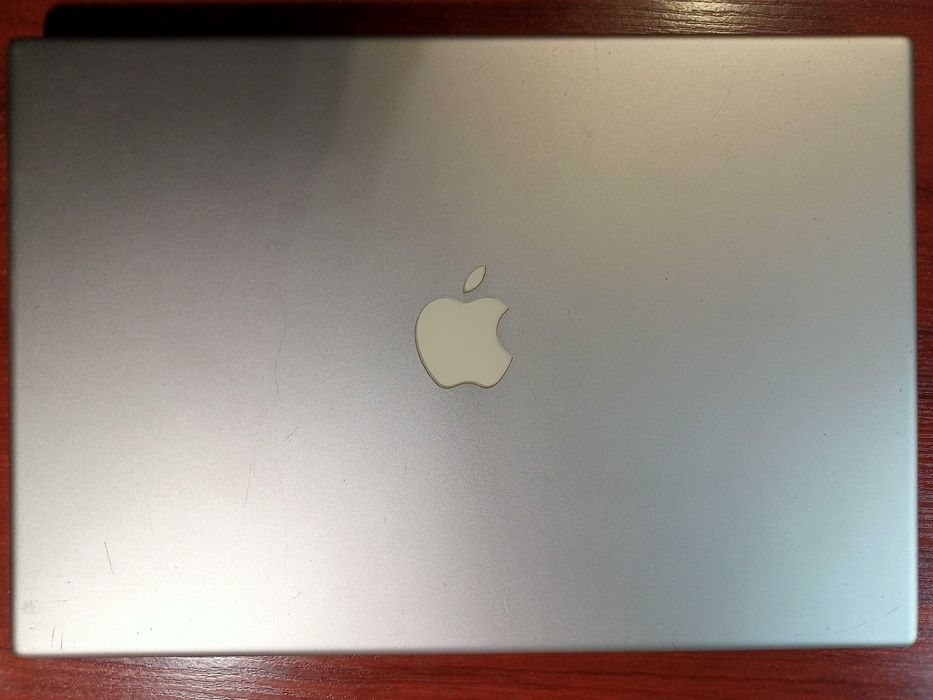 Ноутбук MacBook Pro 15 2006 года (модель А1175)