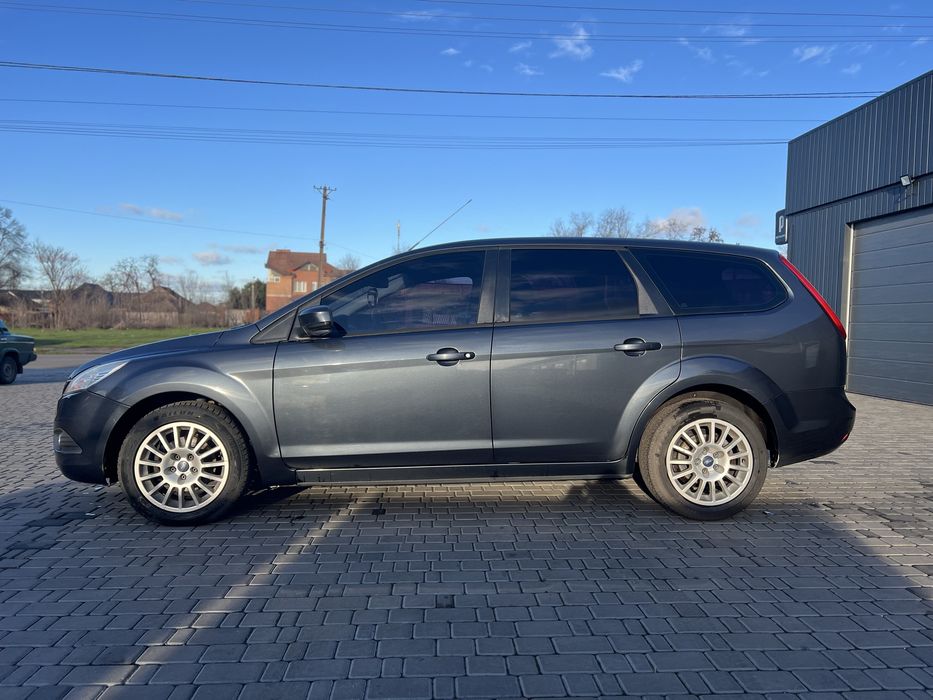 Авто для свого віку в ідеальному стані! Обслуговування повністю !
Масло заміна кожні 6000 тис
Тормозні диски нові
Колодки нові
Ричаги нові
Ремінь грм поміняний 2000тис км
Форсунки нові
Турбіна нова
Датчик світла та дощу працює 
Кондиціонер заправлений
В фарах лед лампи