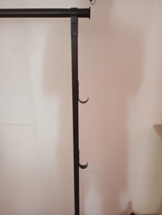Charriot de metal preto