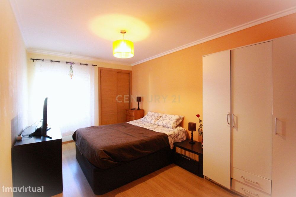 Apartamento T3 com Suite no Montenegro – Rés do Chão