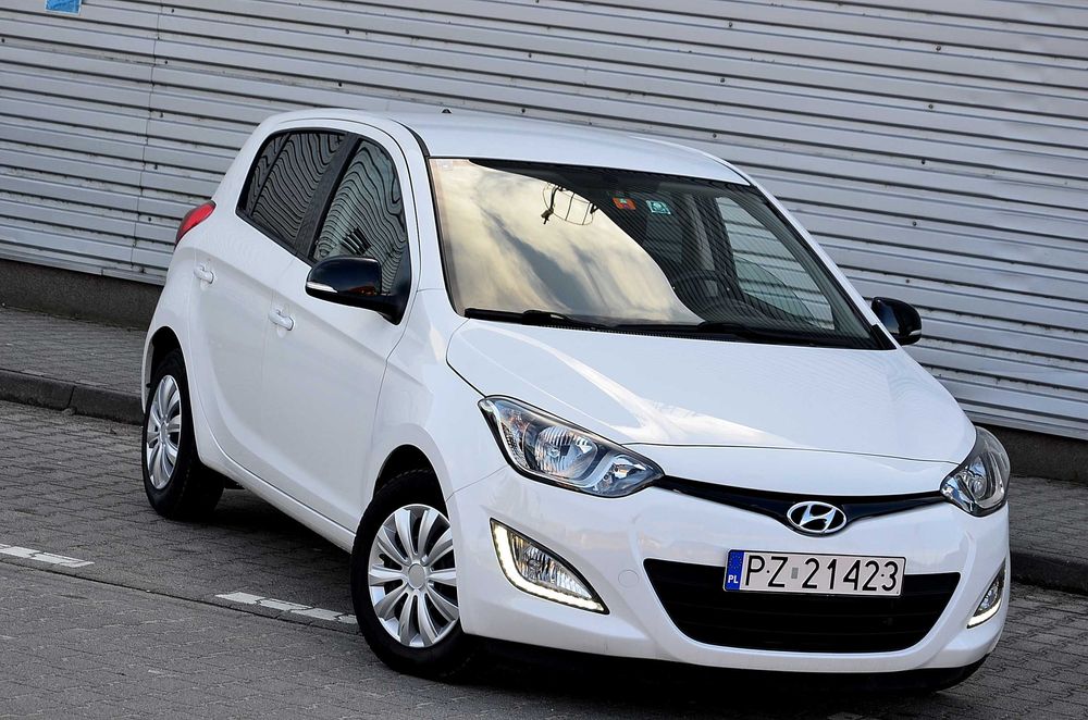 Hyundai I20 * 2015r * 1248 cm3* Benzyna* Niski Przebieg * Manual*