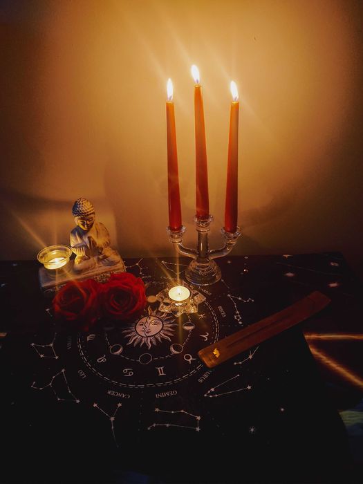 Znana i doceniana Wróżka Lunaria z Łodzi - Tarot, Rytuały, Tik-tok