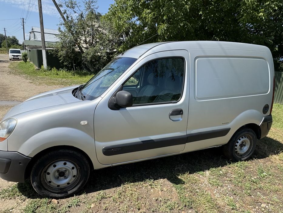 Автомобіль Рено кенго 1.5