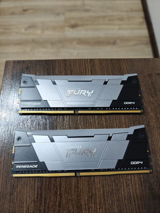 Pamięć RAM KINGSTON Fury Renegade RGB 32GB (2x16GB) DDR4 3600MT/s CL16