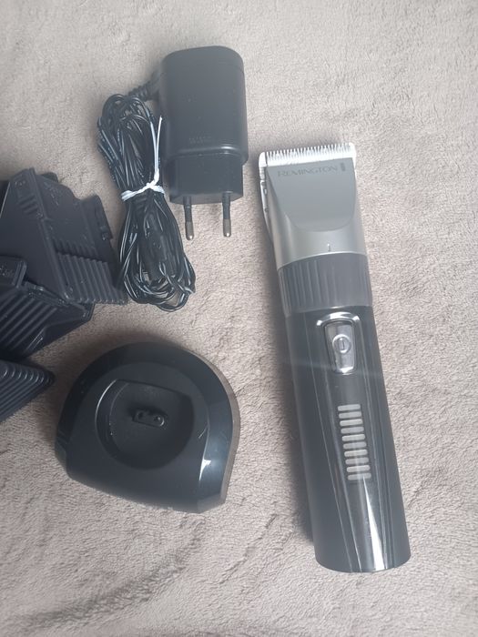 maszynka do strzyżenia włosów Remington HC5810.