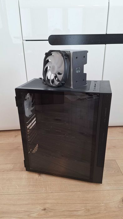 Obudowa Logic Arya + chłodzenie Fortis 5 ARGB
